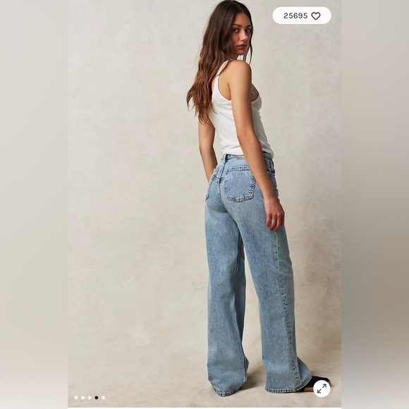 We The Free Tinsley Baggy High-Rise Jeans size 30 - Picture 15 of 16